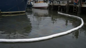 White oil-only absorbent-